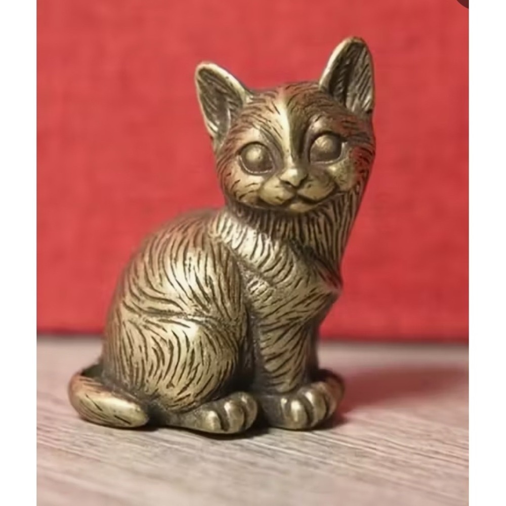 Brass Sitting Cat Figurine Vintage Style Kitten Statue Collectible Decor